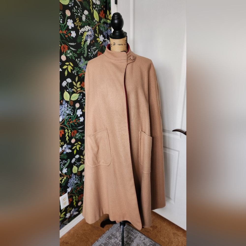 1970's/1980's Cape Excellent Condition
